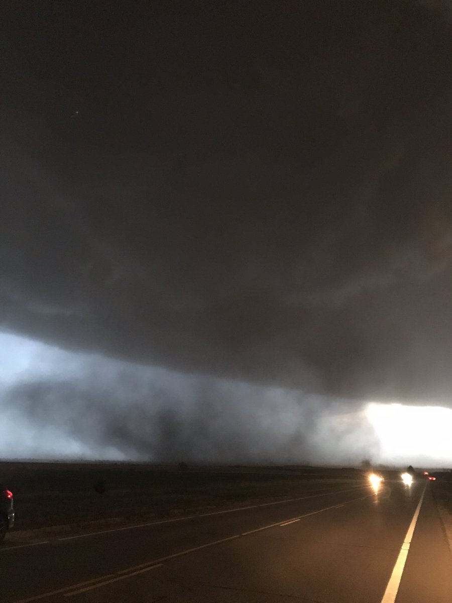 Tornado roughly 20 minutes ago North of Harrington, Kansas <a href="/CowsWx/">Flying Cows Wx</a> <a href="/MetCrewChasers/">Met Crew Chasers</a> @SWMN_SportsGuy <a href="/spann/">James Spann</a>