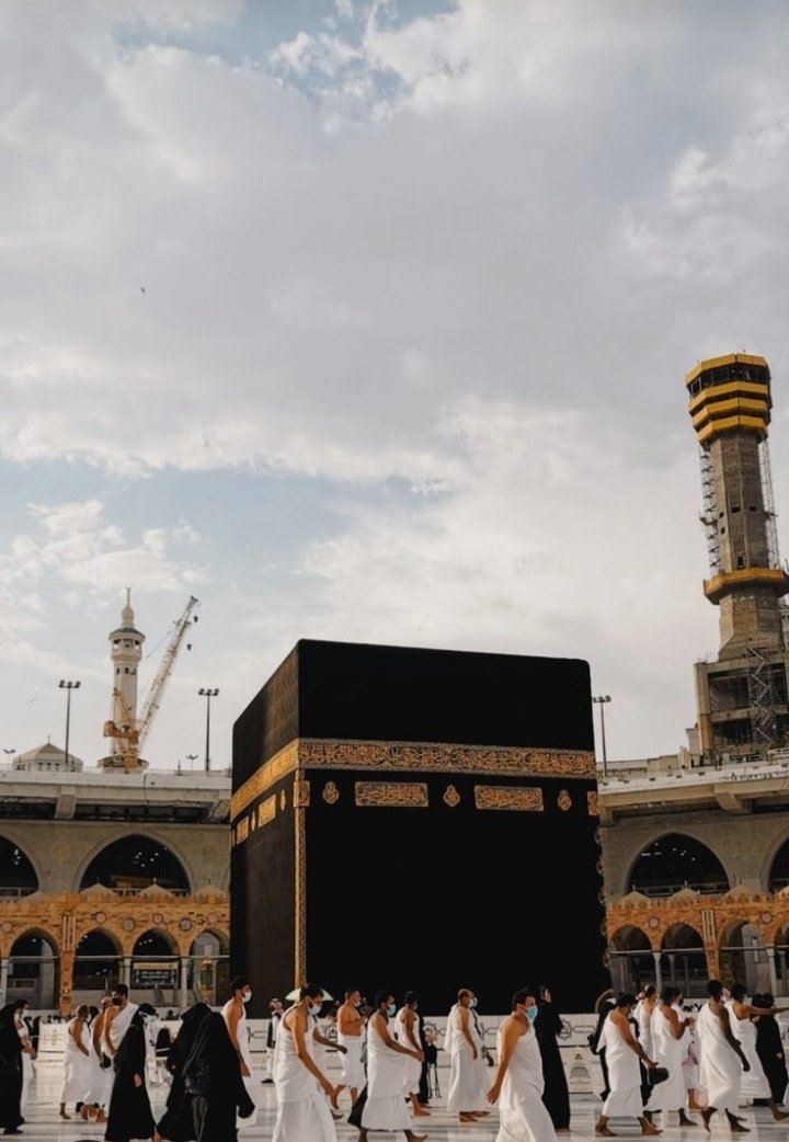 إِلى الطُهر والإطمئنان والدعوات والأمنيات
- لبّيك اللّهُم عُمرة ♥️♥️