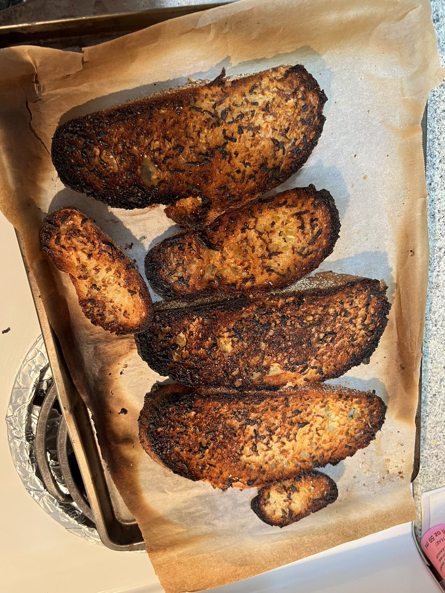 CreativeNut26's tweet image. 😭😭😭😭😭 #beginnercook