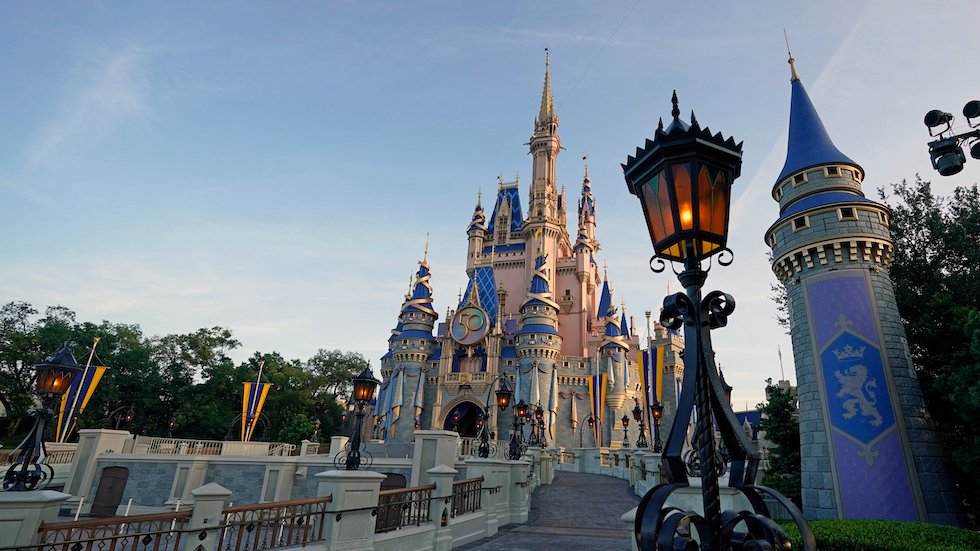 Disney says Florida can’t dissolve special district without paying $1 billion debt hill.cm/setDLG2