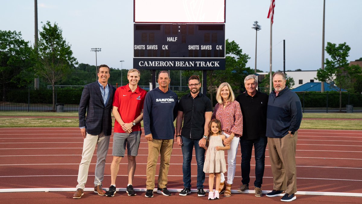 𝐂𝐚𝐦𝐞𝐫𝐨𝐧 𝐁𝐞𝐚𝐧 𝐓𝐫𝐚𝐜𝐤

Samford officially dedicated its varsity track to the late Cameron Bean in ceremonies held at the facility Friday evening. 

📰 bit.ly/3yjWfNV

#AllForSAMford