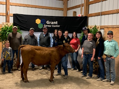 GrantCareer's tweet photo. Thank you to everyone who turned out and bid at the FFA Cattle Auction tonight. Thank You Lewis Auctioneering! https://t.co/lkNFjGXYFH