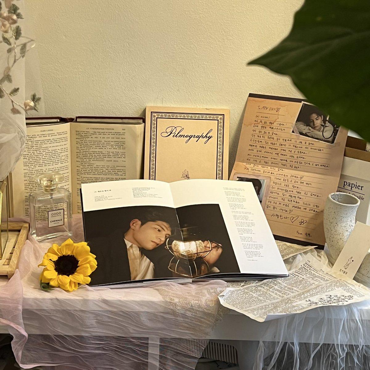 🌻이벤트 마지막 날(30일) 꽃집은 12:00~ 20:00까지 운영됩니다!  오늘도 해바라기와 특전이 준비되었으나 예상보다 많은 방문에 소량인 점 양해 부탁드립니다.   특전과 해바라기 소진 시 대체 꽃다발과 플라워 픽만 제공됩니다. 

감사합니다🍀