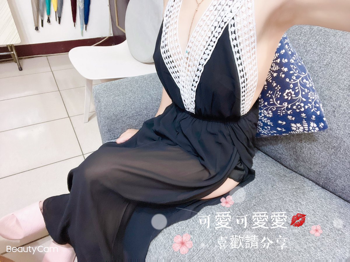 夏天到了 這算戰袍嗎？ 還是你們有買過什麼好看戰袍的提供一下 https://t.co/L20Ud8vV1v