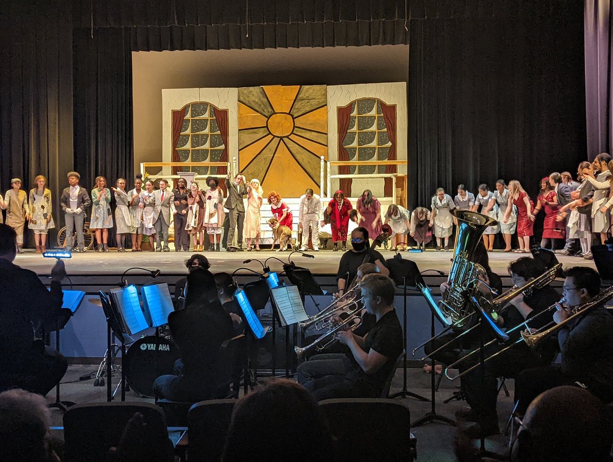 Ms_Mathurin's tweet photo. Great job @JohnChampeHS theater cast, crew, and band Ss on a great performance of Annie tonight!  Loved seeing so many of my former MMS kids up there on stage! @LCPS_Mercer https://t.co/LDU2Mr4xJ4