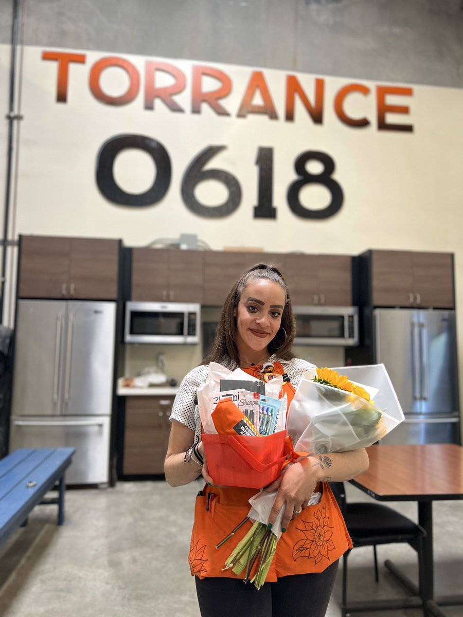 A Day to be Thankful for! So excited for my new journey! Ready for my new role as CXM at the Lakewood Home Depot! Torrance it’s been 13 Great years but it’s time for a good change! Thank you for all the opportunities you’ve brought me! #lastdayat0618 💛