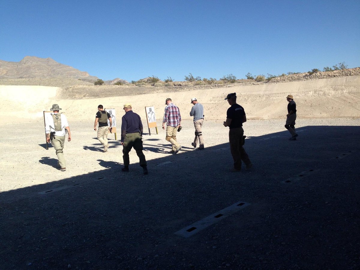 CommandoDefense's tweet image. COMMANDO DEFENSE ACADEMY SWISS
COUNTER TERRORISM ACADEMY 
Swat / Police Instructor Uliks Gjonaj trains Anti Terrorisem programs in USA 🇺🇸