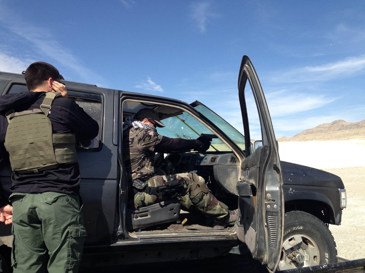 CommandoDefense's tweet image. COMMANDO DEFENSE ACADEMY SWISS
COUNTER TERRORISM ACADEMY 
Swat / Police Instructor Uliks Gjonaj trains Anti Terrorisem programs in USA 🇺🇸