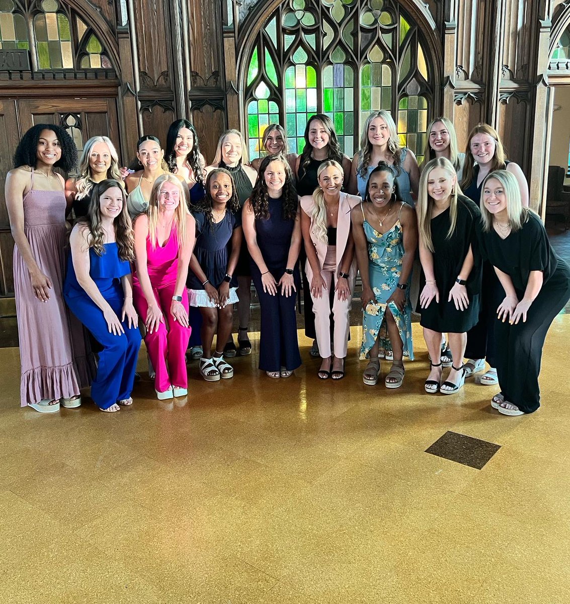 BerryWBB's tweet photo. ✨Berry WBB 2021-2022 Banquet was a success! 
#family #weallrow #berrywbb #vikings https://t.co/nNaSeZtSBF