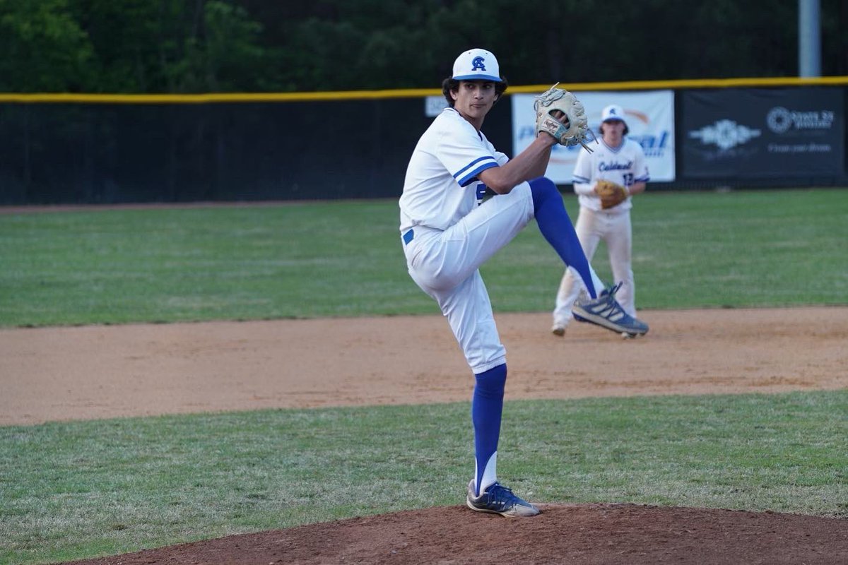 Eagles with a 12-2 win over Calvary. Sophomore Gabe Connelly with a 1-hitter. #wefly