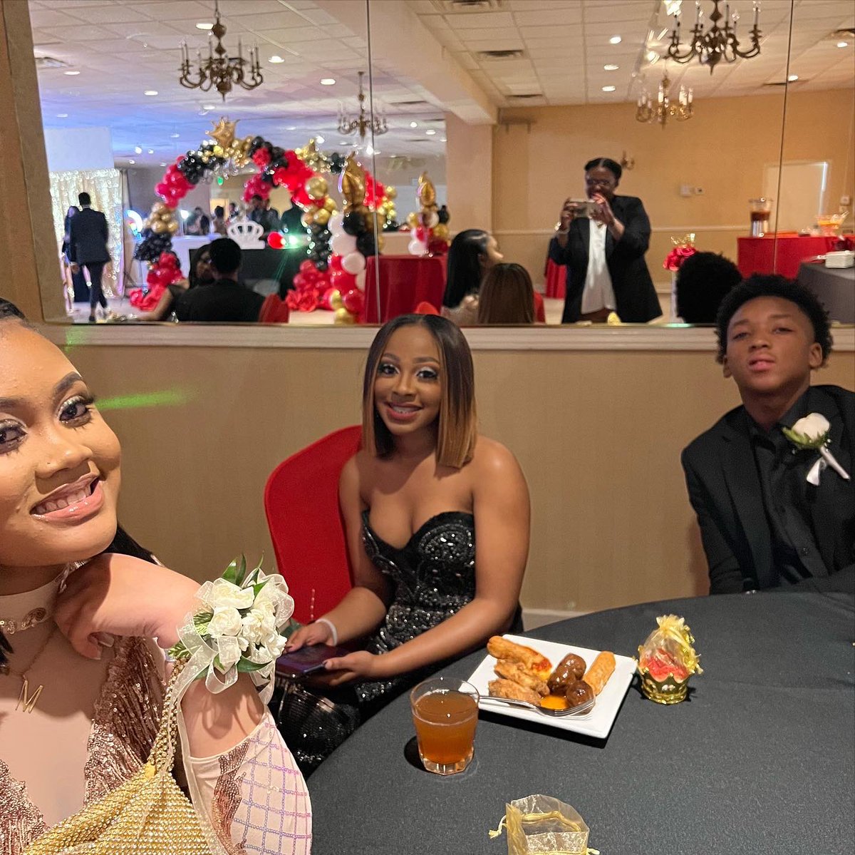 CAgoldeneagles's tweet photo. We are back!! Students can celebrate the milestones we all know again…Prom Season @CoppinAcademy. #KingsQueens #toandthroughcollege #eaglessoar @BaltCitySchools @CoppinStateUniv https://t.co/EOy8XO8MCr