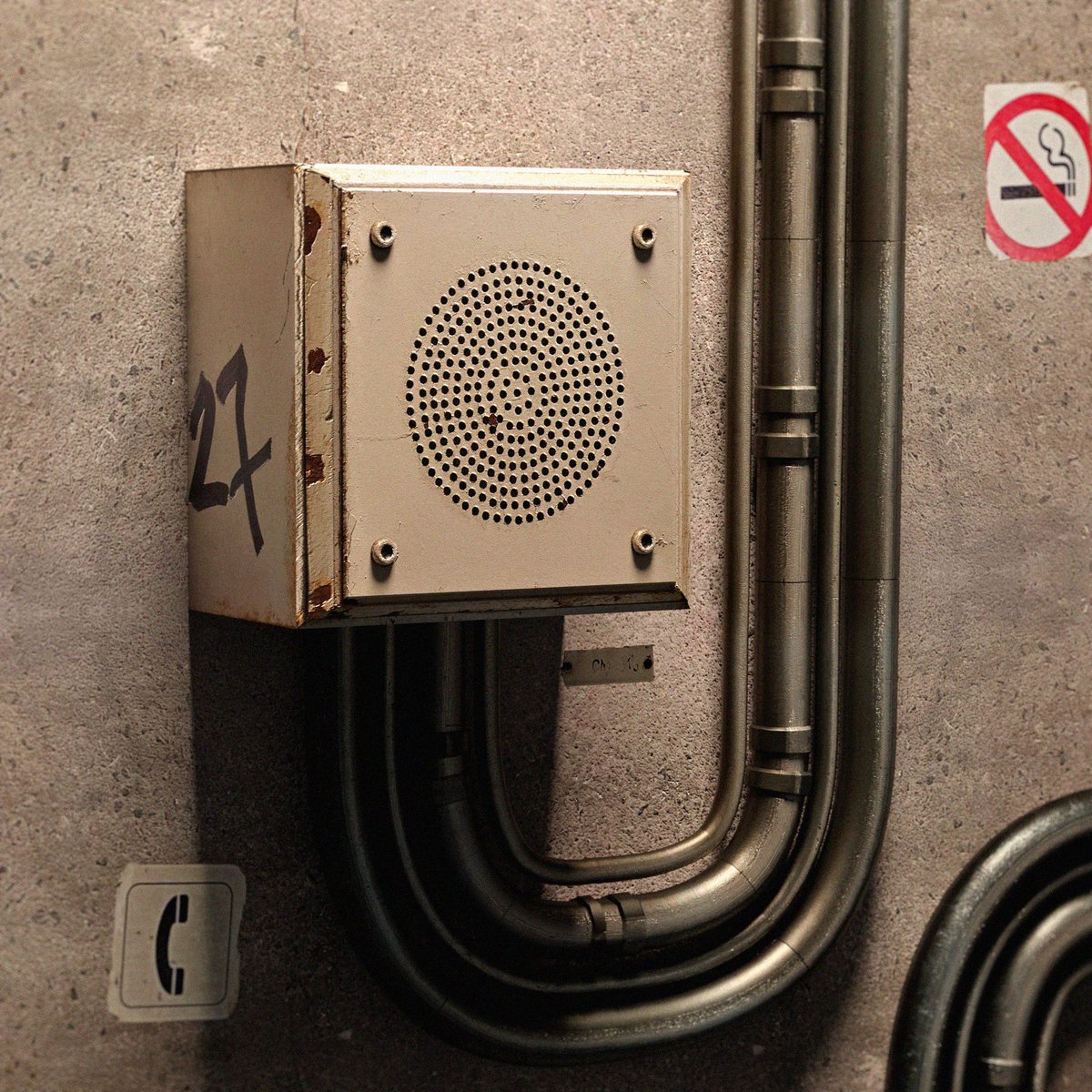 Bell_Mtl's tweet photo. I've decided to take on a daily challenge in May, one real object &amp; one render, each day. Here's the first...👏

May 01: Bonaventure Metro Talk Box 👀 https://t.co/GjEdDry09Z