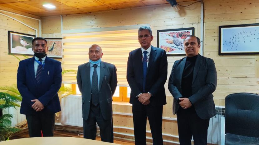 JKUTNEWS1's tweet photo. IIM Jammu proposes to open an off-campus at Ladakh
*Read More* 👇
https://t.co/Llirsy8H1i https://t.co/L7zNrqKDdt