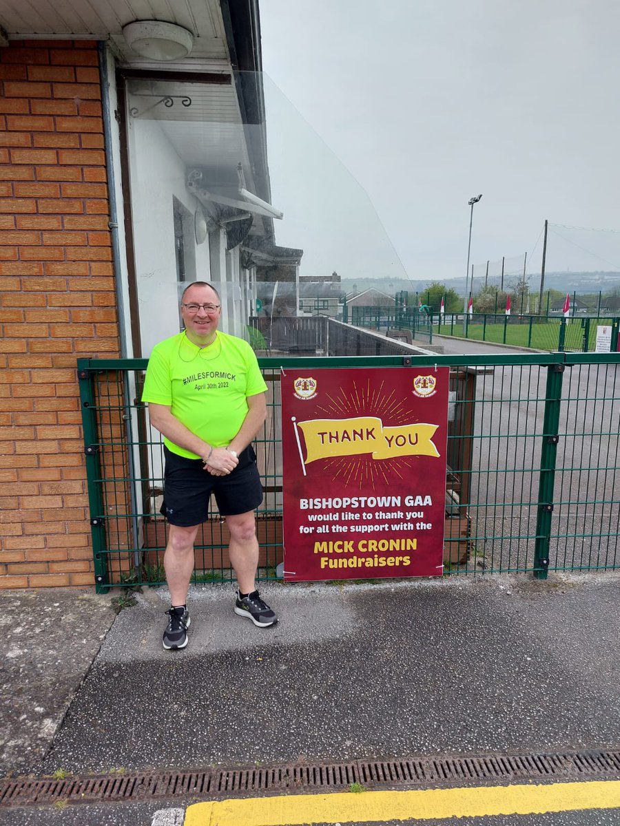 GaaBishopstown's tweet photo. And he’s off! Early start in Bishopstown! Huge thanks and best of luck to Ray O’Mahony as he starts his 40 mile tour of Cork City clubs for #milesformick Donations will be gratefully accepted on the following Go Fund Me Link https://t.co/N8fSOG1VaA
🇶🇦 #oneclub https://t.co/HgWIoE8rxf
