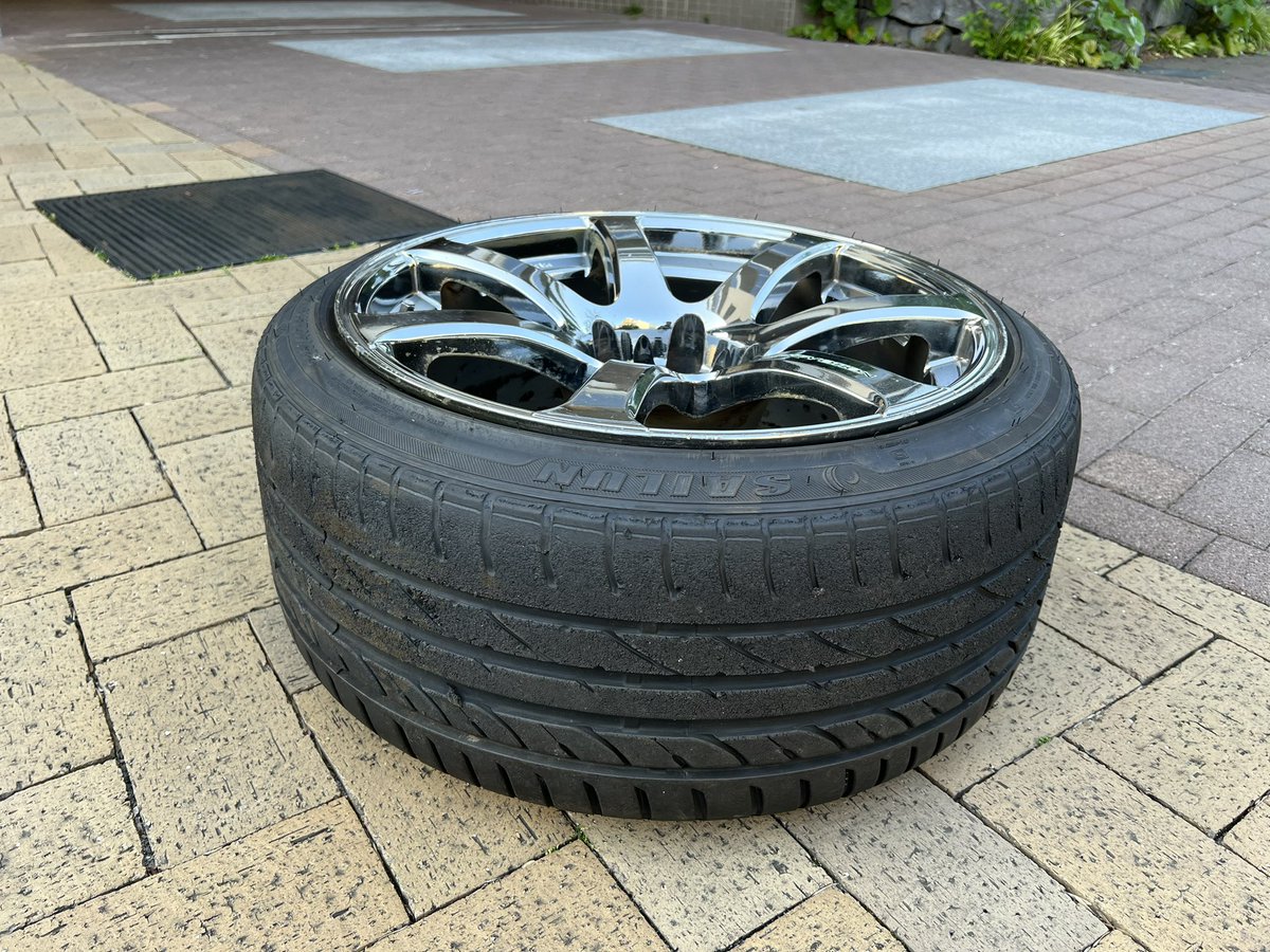 urusai_1j's tweet photo. #workwheel #ワークエモーション #XT7
お気に入りのホイール https://t.co/2P7zLkSFRV