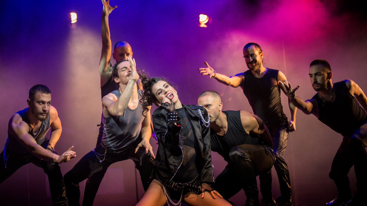 TerazijeTheatre's tweet photo. Večeras je na repertoaru mjuzikl 𝗙𝗹𝗮𝘀𝗵𝗱𝗮𝗻𝗰𝗲!⚡️
Predstava počinje u 19.30.
📸 Dalibor Tonković @tonkovic
#pozoristeterazije #flashdance #februar #premijera #pozoriste #musicaltheatre #flashdancethemusical #pnt #whatafeeling #maniac #iloverocknroll #beograd #belgrade https://t.co/ta2rv6Vjzx