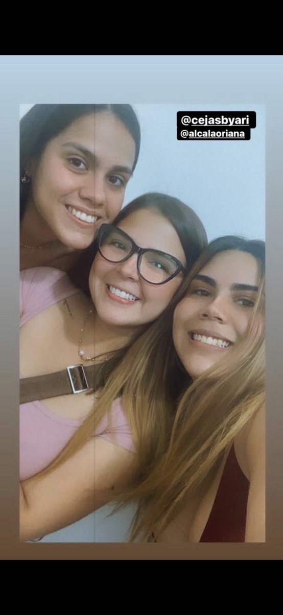 orial_'s tweet photo. La casualidad más bonita del día ♥️ 

Y mi @Cejasbyari siempre dejándome on point 🤌 te adoro eres LA MEJOR https://t.co/LehrFvFNBo
