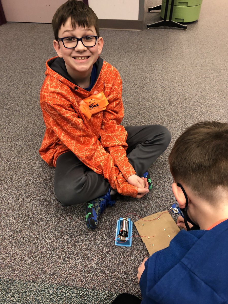 MrsHolley4's tweet photo. Excited to share their electricity boards with their peers today!💡 https://t.co/8UbsqPo5u1