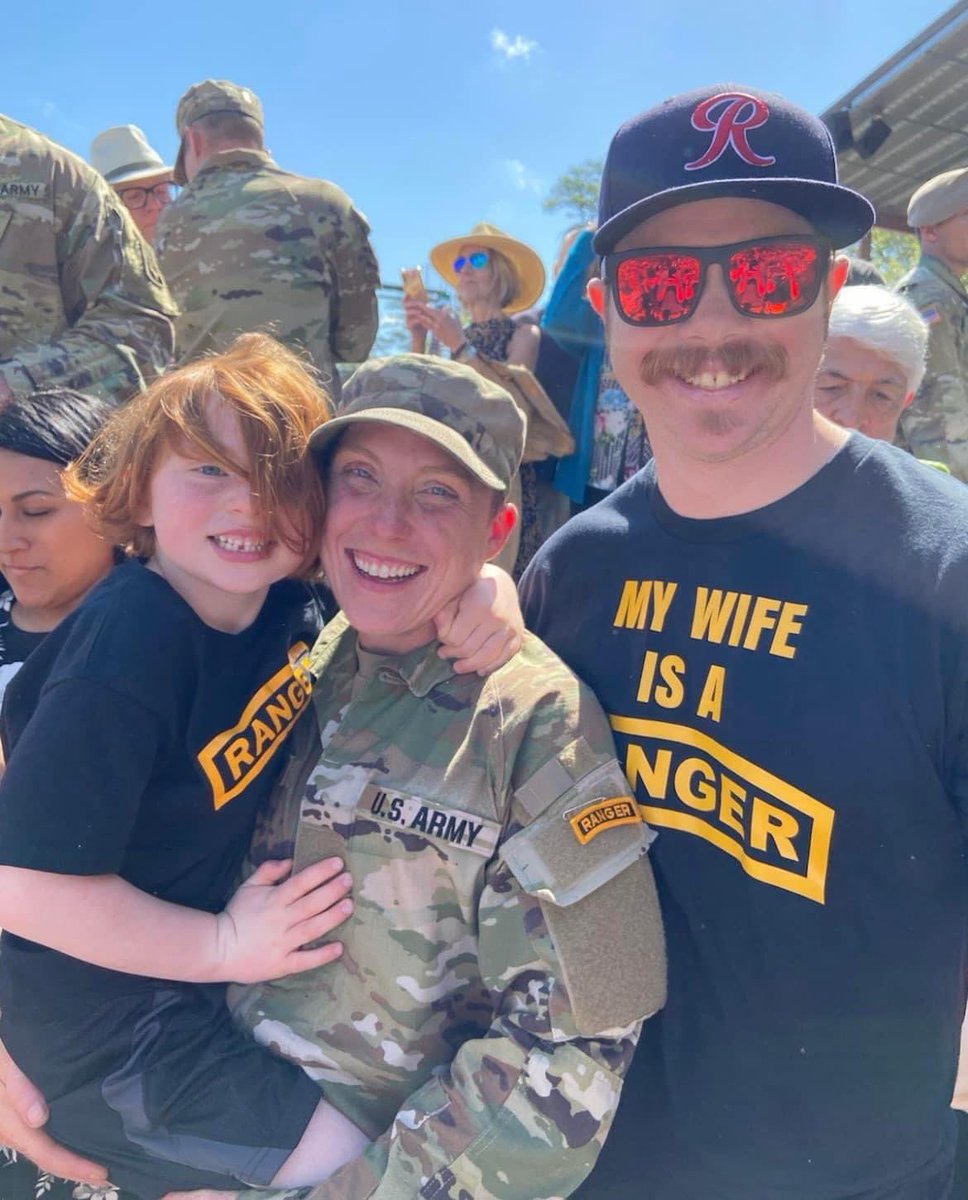 CSMMEDCOM's tweet photo. Wife. Mother. Doctor. Warrior. Trailblazer. RANGER. No matter how you order these accomplishments, MAJ Megan Mahowald is leading the way. 1st Female Medical Corps RANGER. #RLTW #PrideinthePatch #ArmyMedicineisArmyStrong https://t.co/Kcwo2TDNWh
