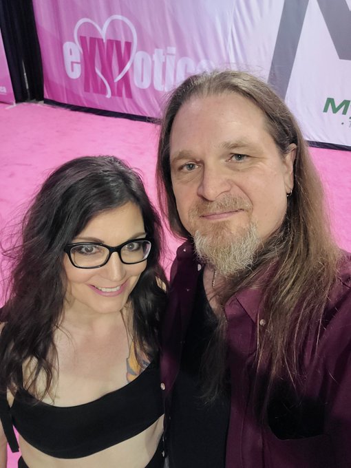 Just left @EXXXOTICA with @TheMistyPeaches was very crowded tonight. https://t.co/AZJ6y64rTn<a class="tags" target="_blank" title="On Twitter" href="/?out=eyJ0eXAiOiJKV1QiLCJhbGciOiJIUzUxMiJ9.eyJpYXQiOjE3MjYxODE2MDIsImlzcyI6InR3cG9ybnN0YXJzLmNvbSIsIm5iZiI6MTcyNjE4MTYwMiwiZXhwIjoxNzU3NzE3NjAyLCJyZWRpcmVjdF91cmwiOiJodHRwczovL3R3aXR0ZXIuY29tL0VYWFhPVElDQSJ9.ztb6YpiWQzi4Dz6DwC2cqf-0U-pVpQyN3iXLfsvO2Gz4enWJv11Pd89RCp-UJFHca749qIBVJcSvPh27QkBSTw">@EXXXOTICA</a><a class="tags" target="_blank" title="On Twitter" href="/?out=eyJ0eXAiOiJKV1QiLCJhbGciOiJIUzUxMiJ9.eyJpYXQiOjE3MjYxODE2MDIsImlzcyI6InR3cG9ybnN0YXJzLmNvbSIsIm5iZiI6MTcyNjE4MTYwMiwiZXhwIjoxNzU3NzE3NjAyLCJyZWRpcmVjdF91cmwiOiJodHRwczovL3R3aXR0ZXIuY29tL1RoZU1pc3R5UGVhY2hlcyJ9.zbOuIp3hHKTObbUlg6bG7V0sJRX8VCWMi5PXdv0Gyu_N_Z79O_-4mKgJXcgpF9GP6iXs49eU5tAejzh3es9-BQ">@TheMistyPeaches</a><a href="/tag/bareback"class="tags"><span>#bareback</span></a><a href="/tag/creampie"class="tags"><span>#creampie</span></a><a href="/tag/bigass"class="tags"><span>#bigass</span></a><a href="/tag/squirting"class="tags"><span>#squirting</span></a>