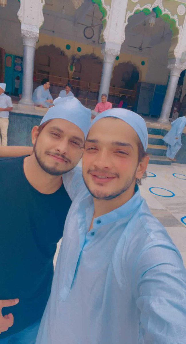 My life with you is filled with all good things. I can never thank God enough for sending you to me. I am so blessed to have you in my life bhai.

Love you mere bhai <a href="/munawar0018/">munawar faruqui</a> 

MUNAWAR FOR THE WIN