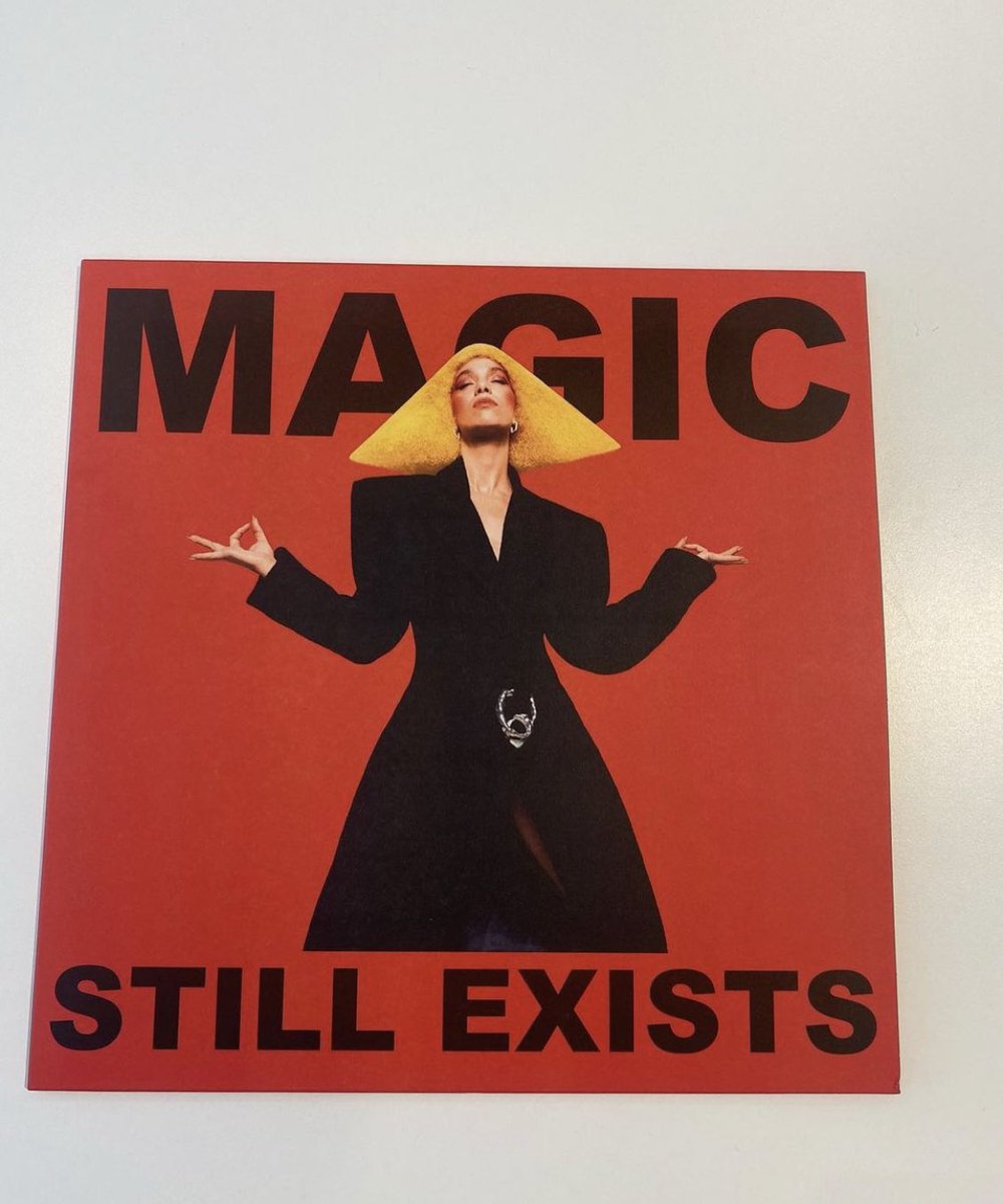 Antvrjy's tweet photo. Fantastic Magic Still Exists vinyl, fantastic Agnes!! @agnesofficial 😍😍👏👏👏👸🎶💿💿💖💖 #Agnes #magicstillexists vinyl album out 29/4/2022 #AgnesCarlsson ❤️🎶🎶💖. 

https://t.co/IPzPKWxr7L https://t.co/P1GjMIEwz8
