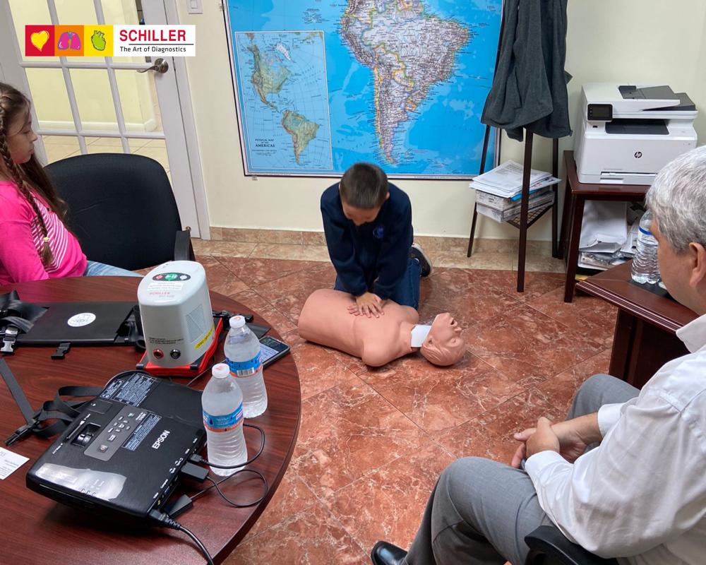 USASchiller's tweet photo. Happy Children's Day! Today our children visited the USA offices to live a working day experience in SCHILLER, along with their parents. We are very proud to have shared a full day of activities with them, including a CPR simulation!
#SCHILLER #learning #medical #technology https://t.co/WHeA4e7R6R