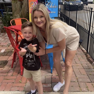 mistymenou2's tweet photo. #NewProfilePic https://t.co/8KJXKUAFsy