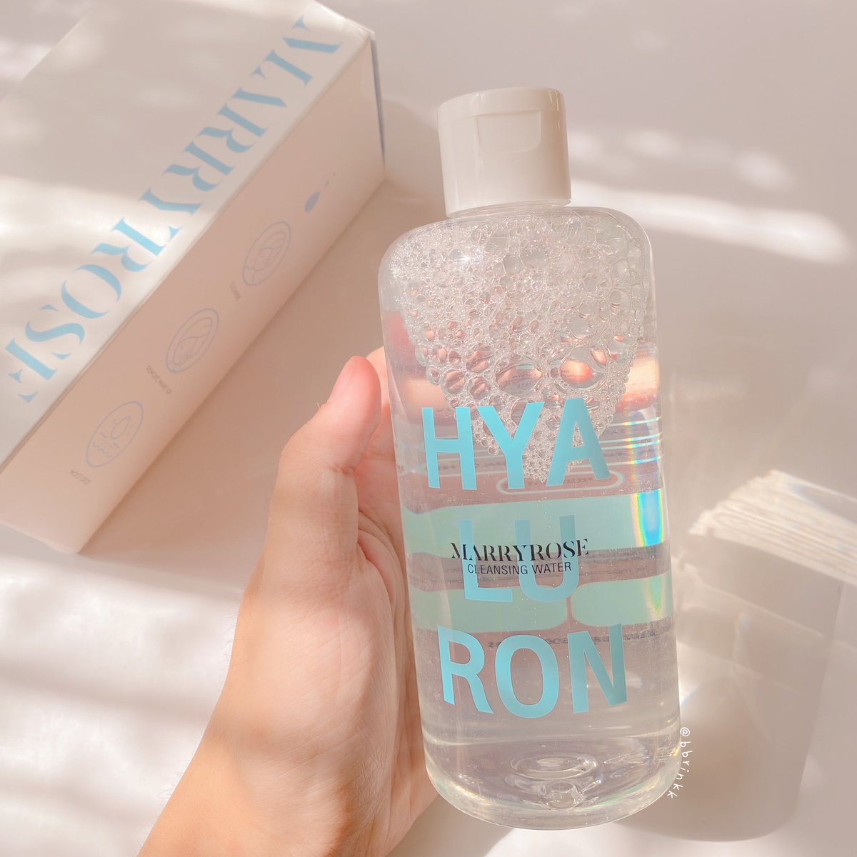 bbrinkk's tweet photo. Marryrose hyaluron cleansing water แค่แพคเกจก็คิ้วทึมากแน้ววววว ₍ᐢ..ᐢ₎♡̷ น้อนเป็นวีแกนคลีนซิ่ง ไฮยารูลอนที่เช็ดบนผิวแล้วไม่แห้ง คลีนได้ทั้งเช้าเย็นเลย🥹 ผิวสะอาดมากๆๆๆๆ ลดอุดตัน ให้ความชุ่มชื้นด้วย 🍞🌷#ไว้รีวิวห้ามขายของโว้ยย #ใช้ดีบอกต่อ https://t.co/qxGYWNwTPW