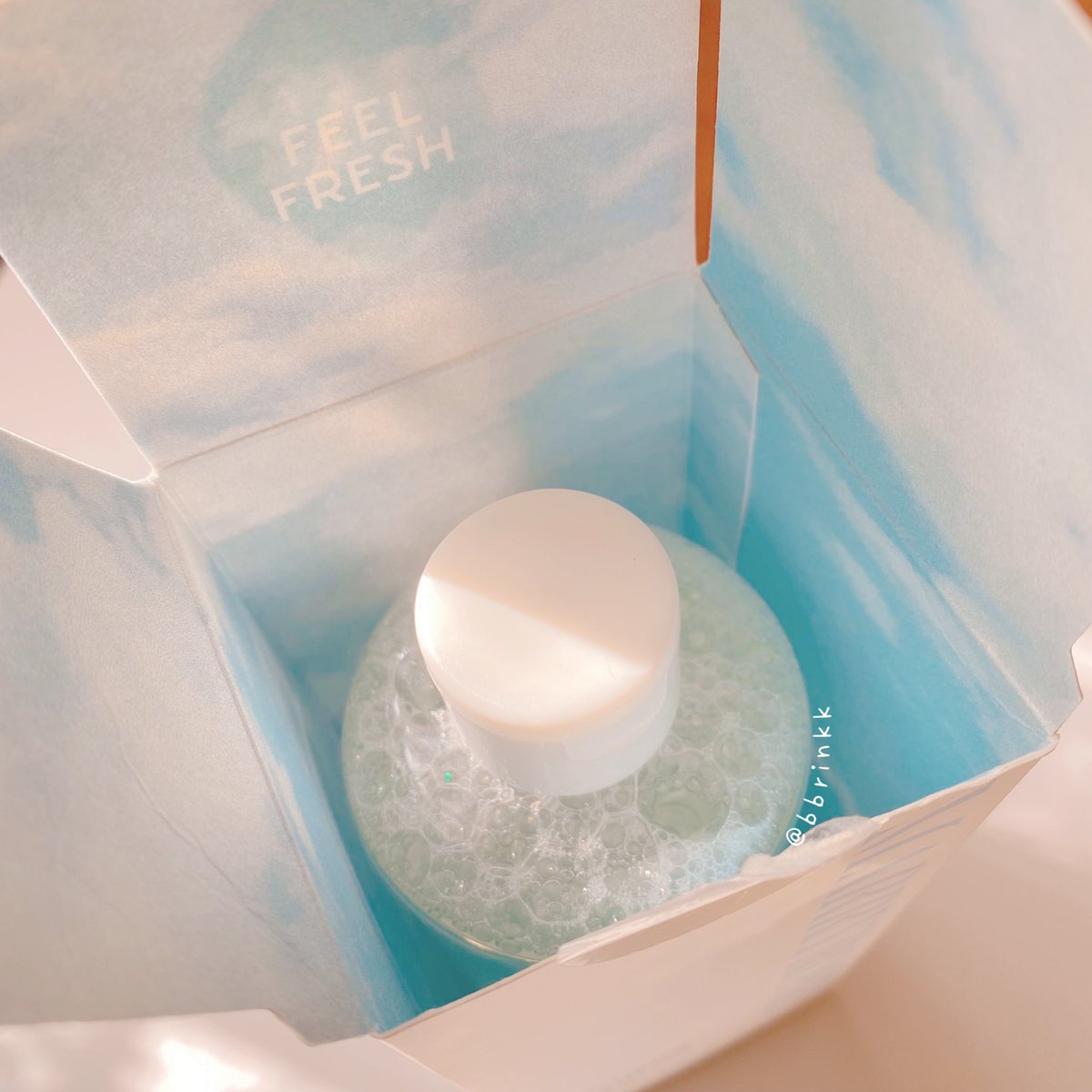 bbrinkk's tweet photo. Marryrose hyaluron cleansing water แค่แพคเกจก็คิ้วทึมากแน้ววววว ₍ᐢ..ᐢ₎♡̷ น้อนเป็นวีแกนคลีนซิ่ง ไฮยารูลอนที่เช็ดบนผิวแล้วไม่แห้ง คลีนได้ทั้งเช้าเย็นเลย🥹 ผิวสะอาดมากๆๆๆๆ ลดอุดตัน ให้ความชุ่มชื้นด้วย 🍞🌷#ไว้รีวิวห้ามขายของโว้ยย #ใช้ดีบอกต่อ https://t.co/qxGYWNwTPW