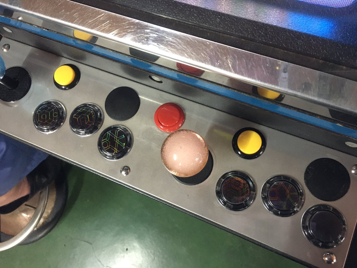 ポピーとよさかの駄菓子屋筐体のコンパネを2人同時タイプに交換