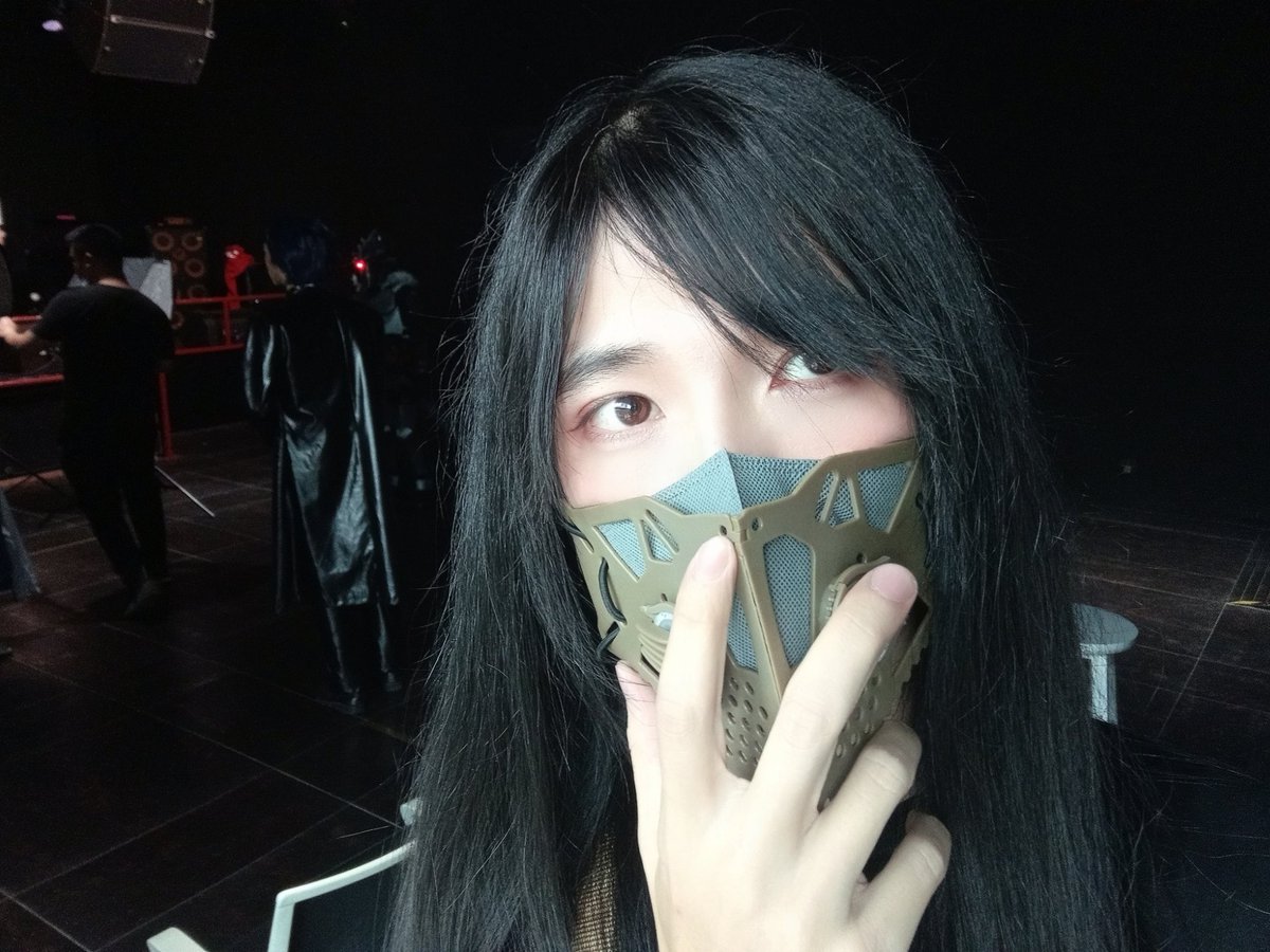 echoyiko's tweet photo. 今天是当傻逼二次元的一天 https://t.co/Z55CGPyzrL