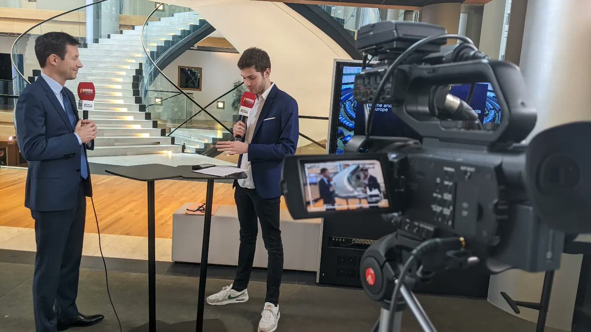 Zone_Europe_'s tweet image. 🇪🇺 La politique énergétique européenne et la situation en Ukraine. Ce samedi 30 avril à 19h, @fxbellamy est l'invité de @Hug0Casa dans Zone Europe sur @RadioSENSATIONS &amp;amp; @TV78Officiel