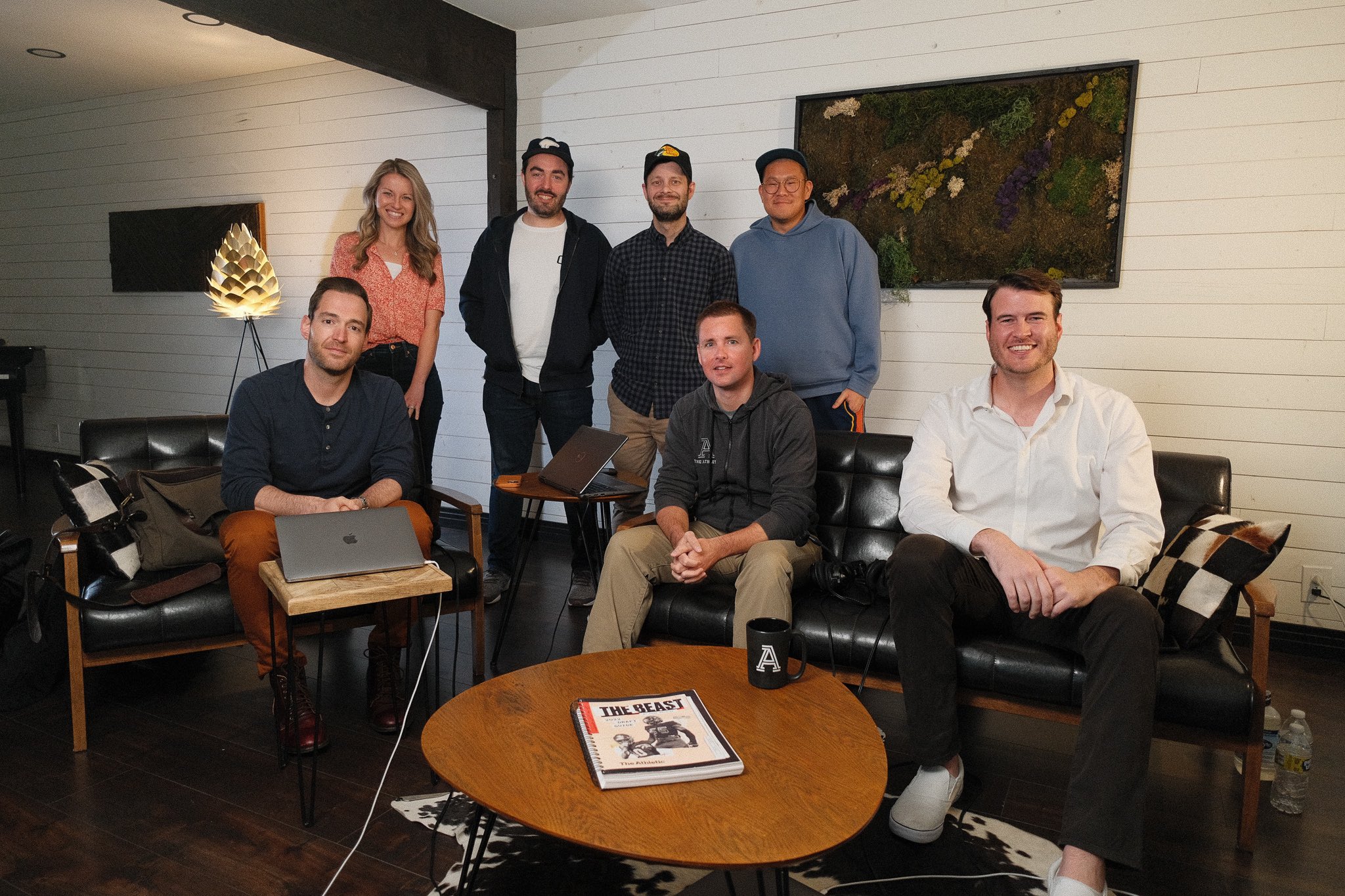 Robert Mays on Twitter: "What a crew. https://t.co/A0qxslg5na" / Twitter