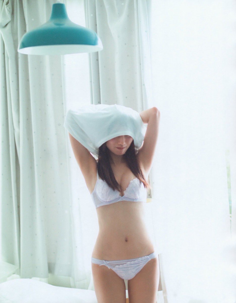 22mpan's tweet photo. 絶対ここまで脱ぎたくなかったのに脱がされまくってんのおもしろすぎ笑💕💕
陽○、男の性処理のために脱いでくれてありがとな笑💕 https://t.co/LHoWbqc8Oi