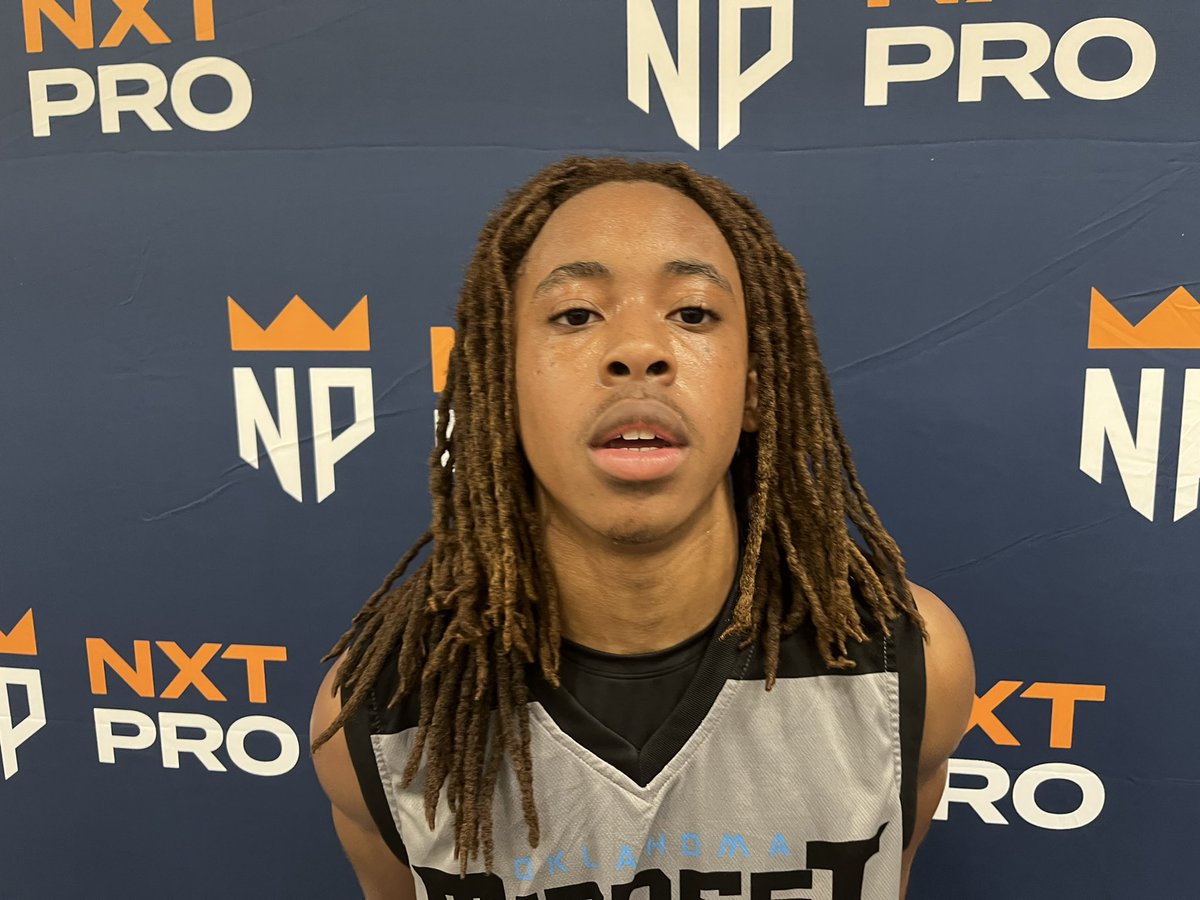 Friday night Standouts in Lincoln, Nebraska. David Hunt | @amosmobley5 | @_BraydonMorgan | @NateBenford_1 | @Joseph_Graves44 | @IngramJarreth | @justinray0 Article below 👇 nxtprohoops.wpengine.com/2022/04/30/fri…