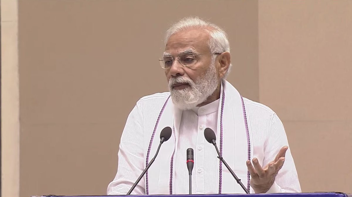 Kamaljeet Sehrawat (@kjsehrawat) on Twitter photo भारत सरकार भी judicial system में technology की संभावनाओं को डिजिटल इंडिया मिशन का एक जरूरी हिस्सा मानती है।
उदाहरण के तौर पर, e-courts project को आज mission mode में implement किया जा रहा है।
- पीएम श्री <a href="/narendramodi/">Narendra Modi</a> जी।
x.com/i/spaces/1zqKV… भारत सरकार भी judicial system में technology की संभावनाओं को डिजिटल इंडिया मिशन का एक जरूरी हिस्सा मानती है।
उदाहरण के तौर पर, e-courts project को आज mission mode में implement किया जा रहा है।
- पीएम श्री <a href="/narendramodi/">Narendra Modi</a> जी।
x.com/i/spaces/1zqKV…