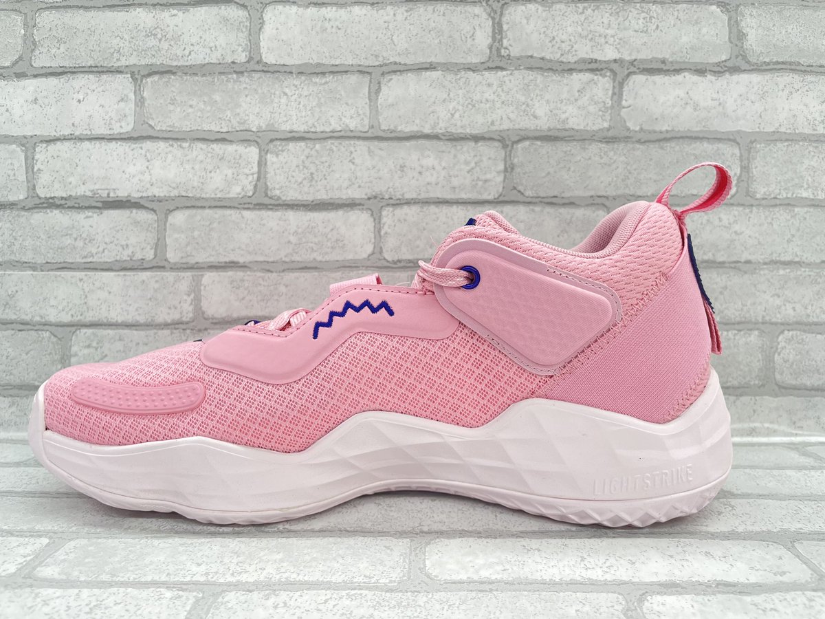 gallery2basket's tweet photo. 【5/1(日)発売】
adidas D.O.N. Issue 3 
(GW3951)

https://t.co/hnBlYqMPeT

#gallery2 #ギャラリー2 #ギャラ2 #バスケットボール #バスケ #basketball #adidas #adidasbasketball  #TakeNote #donovanmitchell #donissue3 #donissue #40周年 #買いたいより会いたい #そんなお店を目指して https://t.co/Vj47HWw0D7