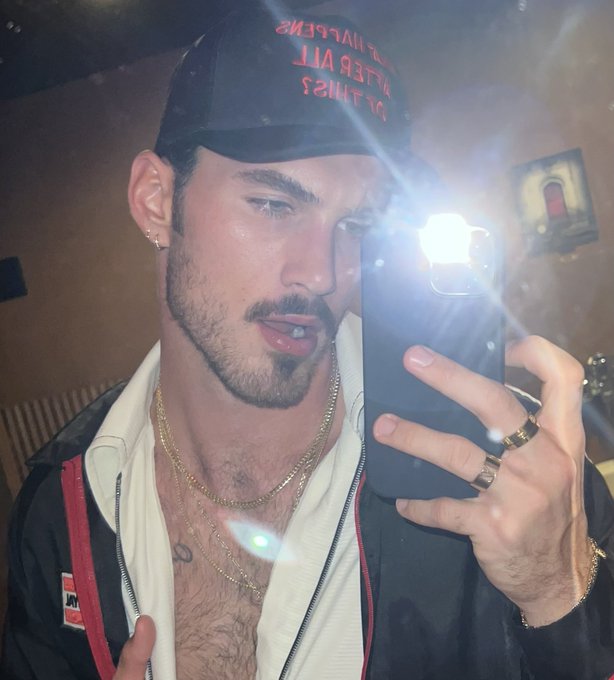 ❤️&zwj;🔥❤️&zwj;🔥❤️&zwj;🔥 https://t.co/MhfKoGjWMZ