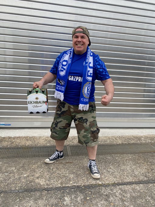 Sandhausen Schalke 1:2 ! Wie geil war das denn! https://t.co/puNNj0wG1r<a href="/tag/mvsales"class="tags"><span>#mvsales</span></a><a href="/tag/mvboys"class="tags"><span>#mvboys</span></a>