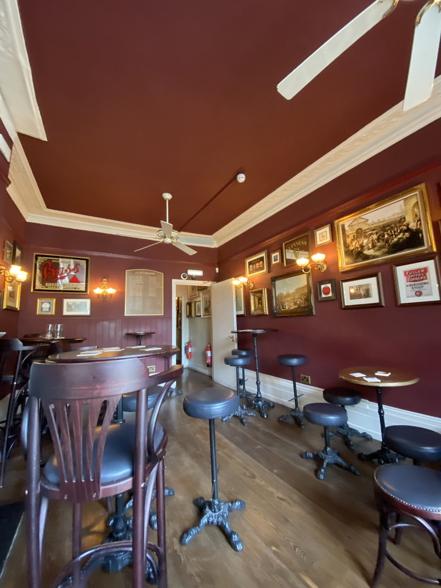 London Pub Guru tweet media