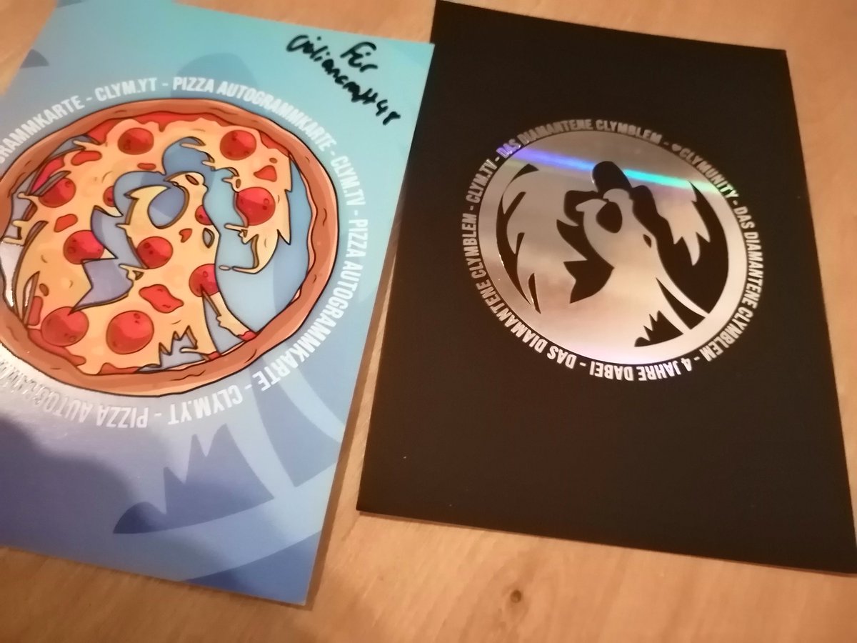 Julius_Entus's tweet image. Danke @TheClym fürs aller erste rausgegebene clymblem und meine allererste autogrammkarte 😍