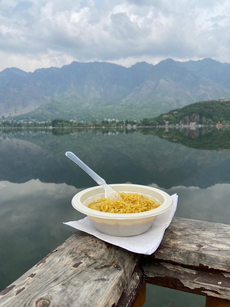 anubha1812's tweet photo. #Kashmir is beautiful ❤️
More than 85 lakh tourist visited in last 3 months 

I went to Kashmir for the first time

It's a lovely place and people are very affectionate https://t.co/KxivIugPS3
