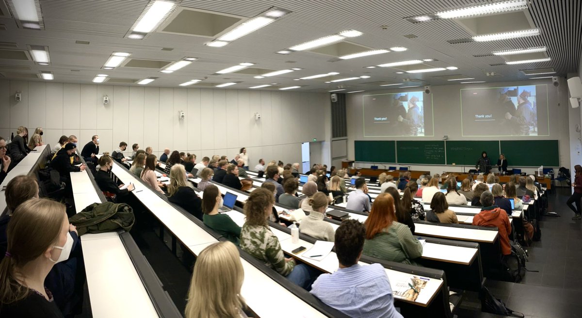 YSS_ry's tweet photo. Kaupunkitutkimuksen päivillä #ktp2022tampere yli 300 alan asiantuntijaa kokoontui oppimaan toisiltaan ja verkostoitumaan. Tapahtuman järjestävät vuosittain yhdessä #YSS, #RYTS (@RYTS15) ja Suomen Kaupunkitutkimuksen Seura. Kannattaa liittyä jäseneksi: https://t.co/SlLDZEIm1E https://t.co/R1YhYSrPm9