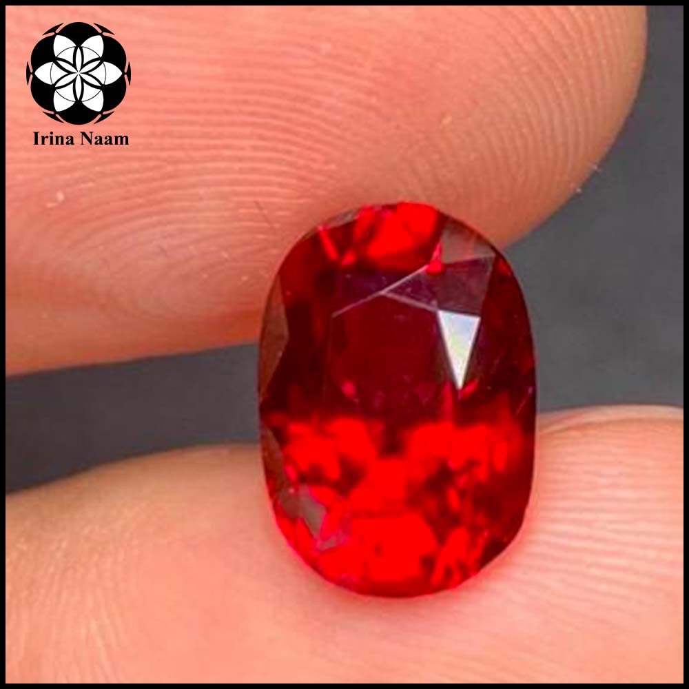 irina_naam's tweet photo. Ruby is a precious gemstone which is used for healing energies. Ruby is said to stimulate heart chakra and bring spiritual wisdom while shielding against psychic attacks.
#ruby #rubystone #naturalruby #naturalrubygemstone #natural https://t.co/MCjm13Zt6s