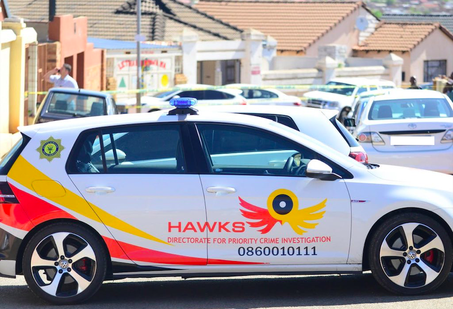 CapricornFMNews's tweet photo. #Scammers The Hawks' Serious Commercial Crime Investigation in Secunda is investigating three cases of fraud after a company called #MrCoin allegedly deceived more than 5000 people to invest their monies by promising them 80% to 150% interest. DR https://t.co/nqJVkvRedF