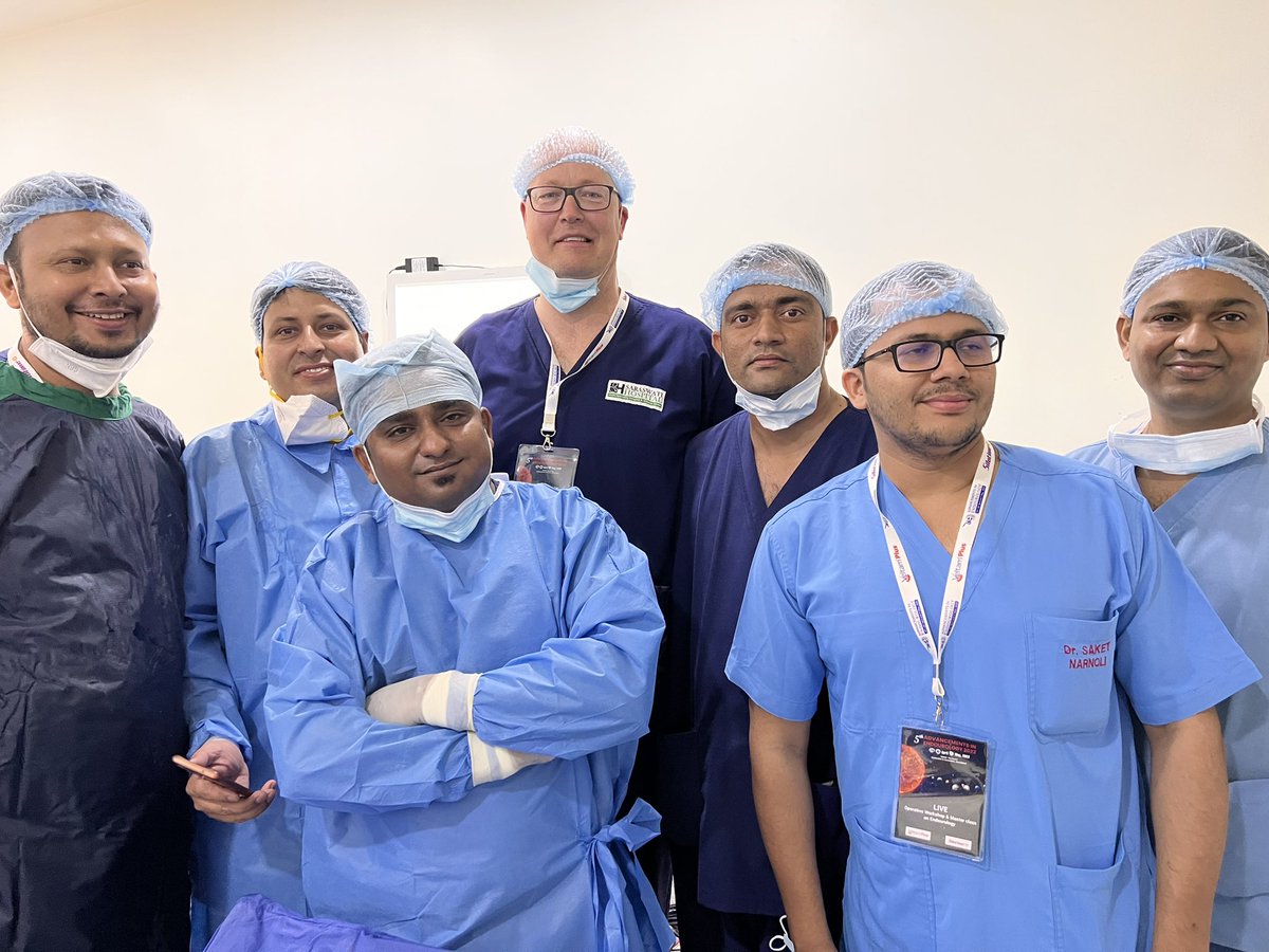 #BipolEP everybody happy. #EEP . #bipolarenucleation #AIE22 #advancementsinendourology #BipolarEnucleation or #Bipolarenucleoresection is empowering everyone to perform #AEEp at reasonable cost without compromising quality