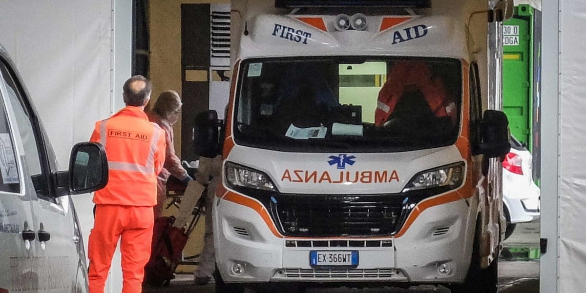 MediasetTgcom24's tweet photo. Padova, bimbo di 6 anni muore dopo una crisi respiratoria: era positivo al Covid #padova #codevigo #covid https://t.co/HmMY8O76tL https://t.co/EL7jNCykeh