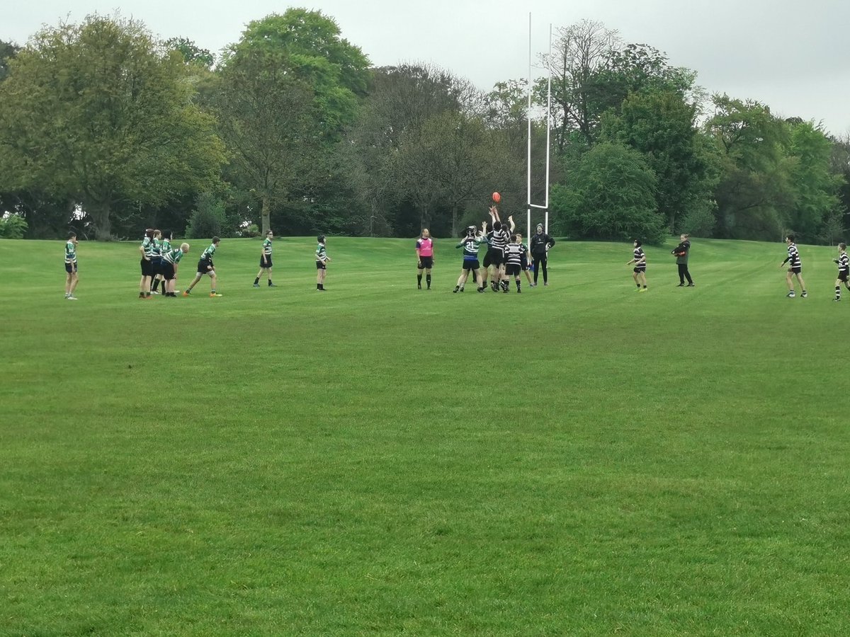 Iontach ar fad Oughterard Rugby Faoi 13!

Well done to our U13 team playing their second match against @terenurerugby at Terenure College RFC

#EuropeanYouthRugbyFestival #terenure13s #connachtrugby #irishrugby #OughterardRFC