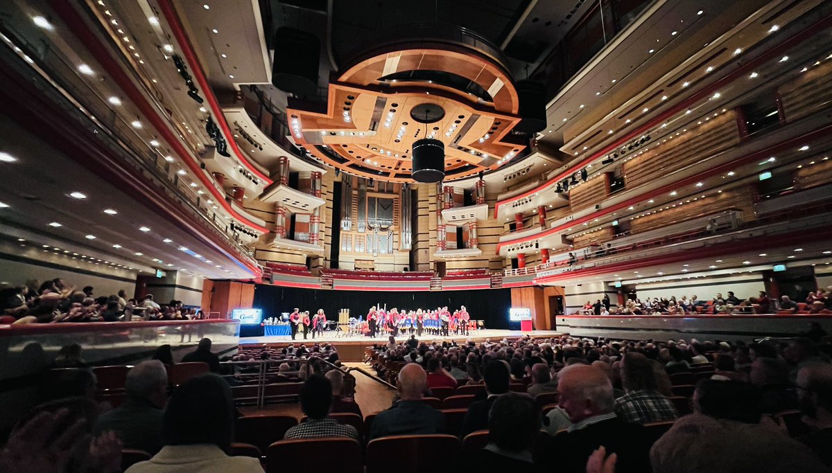 Christopher Bond (@cbondcomposer) on Twitter photo I’ve had the best morning listening to six terrific performances of my music in this glorious hall at the European Brass Band Champs from bands based in 🏴 🇱🇹 🇳🇴 🏴 🏴
Thank you for bringing my little creation to life - sounding so good! 🏆
@EBBC2022 <a href="/BrassBandsEng/">Brass Bands England</a> I’ve had the best morning listening to six terrific performances of my music in this glorious hall at the European Brass Band Champs from bands based in 🏴 🇱🇹 🇳🇴 🏴 🏴
Thank you for bringing my little creation to life - sounding so good! 🏆
@EBBC2022 <a href="/BrassBandsEng/">Brass Bands England</a>